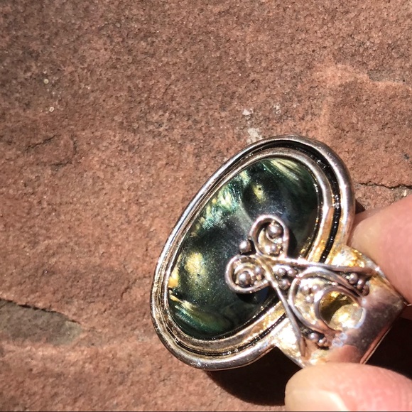 Silver Tone Pierced Earrings With Teal Green Stone - Picture 4 of 5